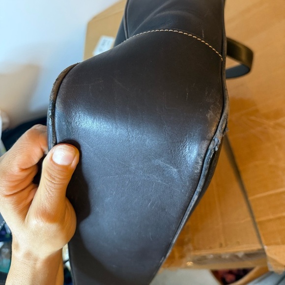 Coach Vintage Hampton Chocolate Brown Leather Laptop Shoulder Bag - Picture 15 of 15